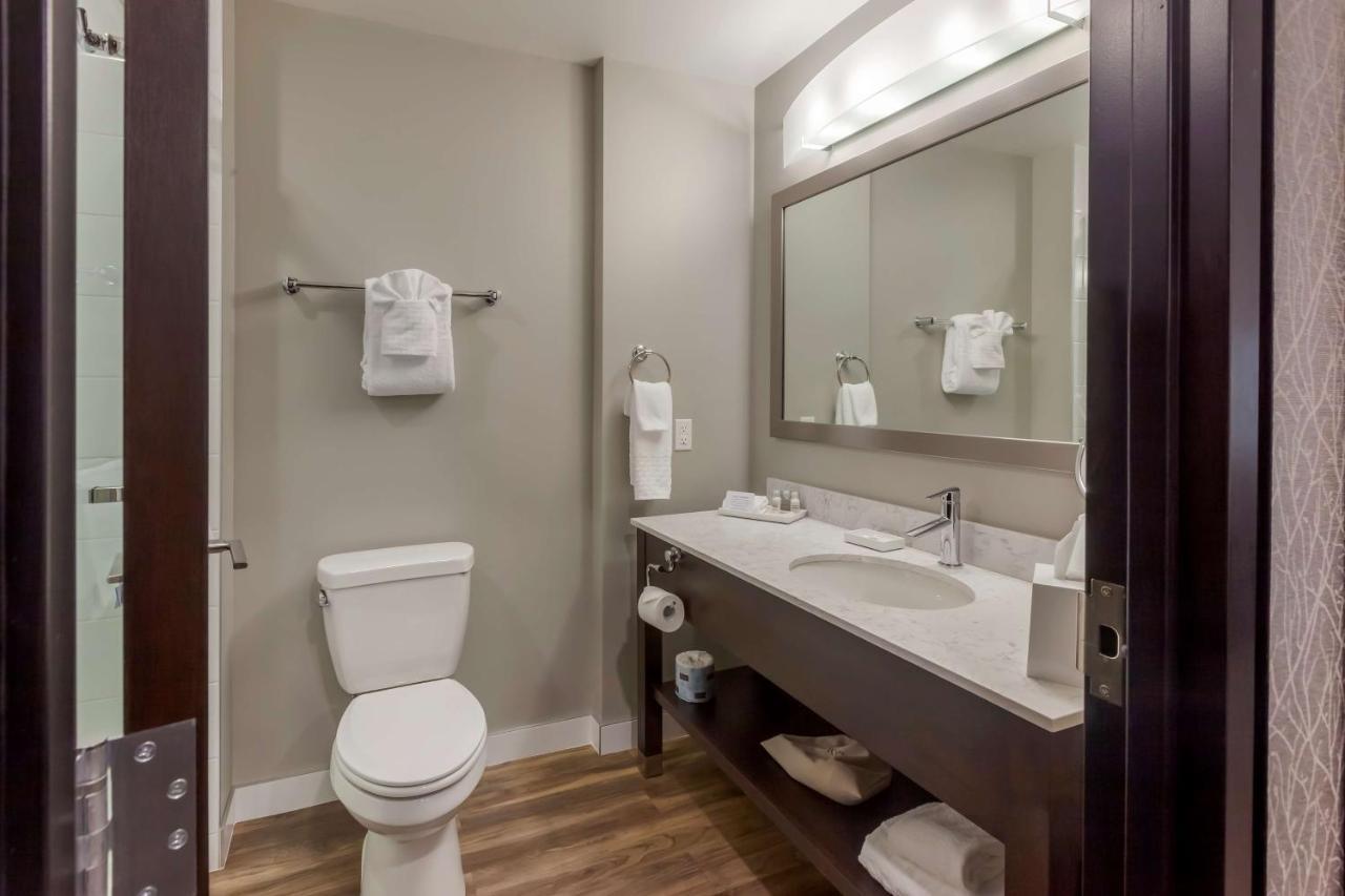 Best Western Premier Northwood Hotel Timmins Exterior foto